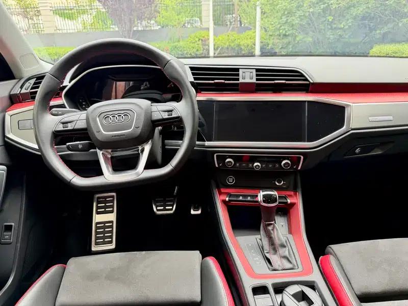 Audi Q3 2023 35 TFSI Fashion Dynamic Edition — миниатюра 13