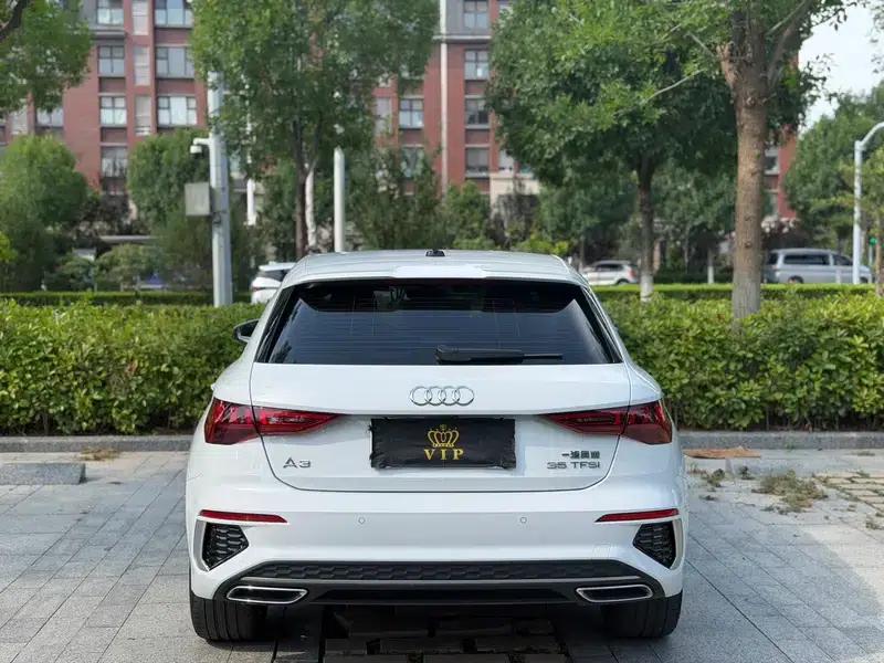 Audi A3 2022 Sportback 35 TFSI Fashion Sport — миниатюра 5