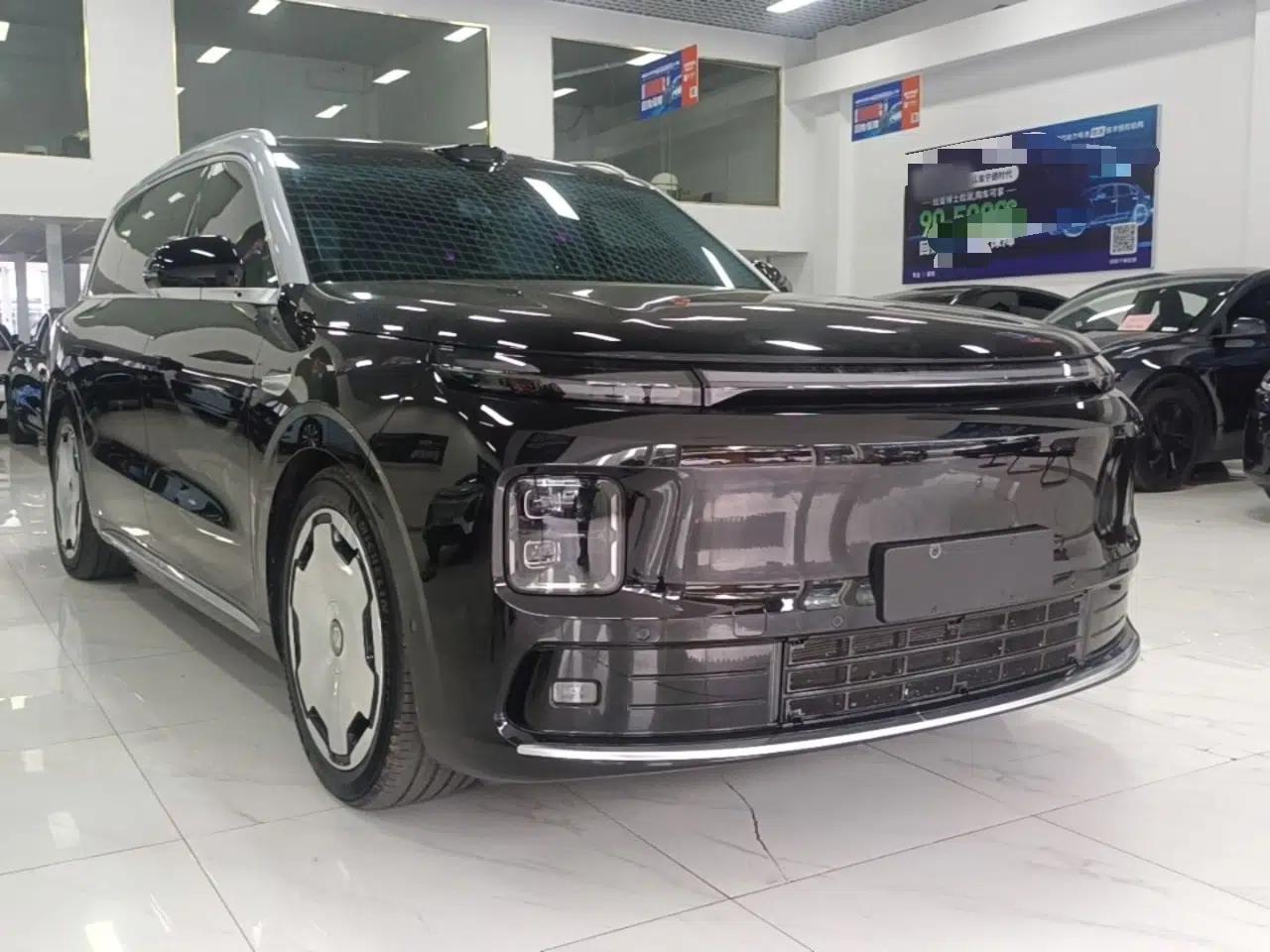 Leapmotor D19 2026 Range-Extended 500 Smart Luxury Edition Six-Seat — миниатюра 12