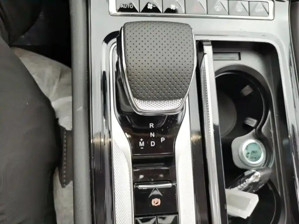 Hongqi H5 2025 2.0T Automatic Flagship Edition — миниатюра 14