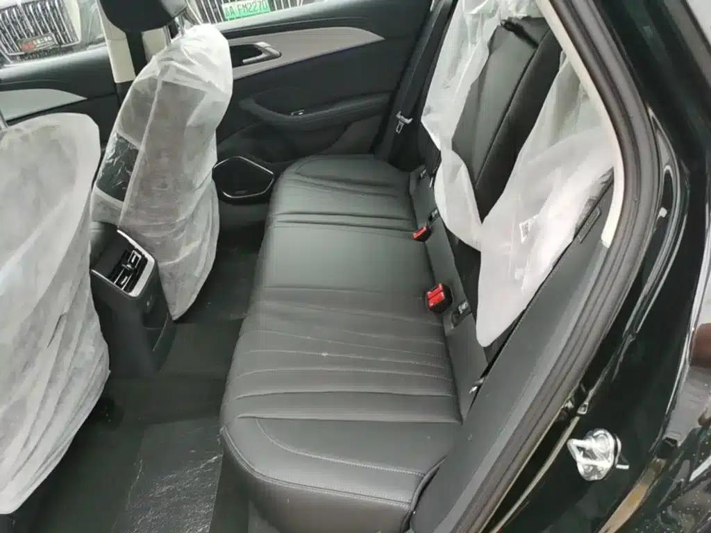 Hongqi H5 2025 2.0T Automatic Flagship Edition — миниатюра 17