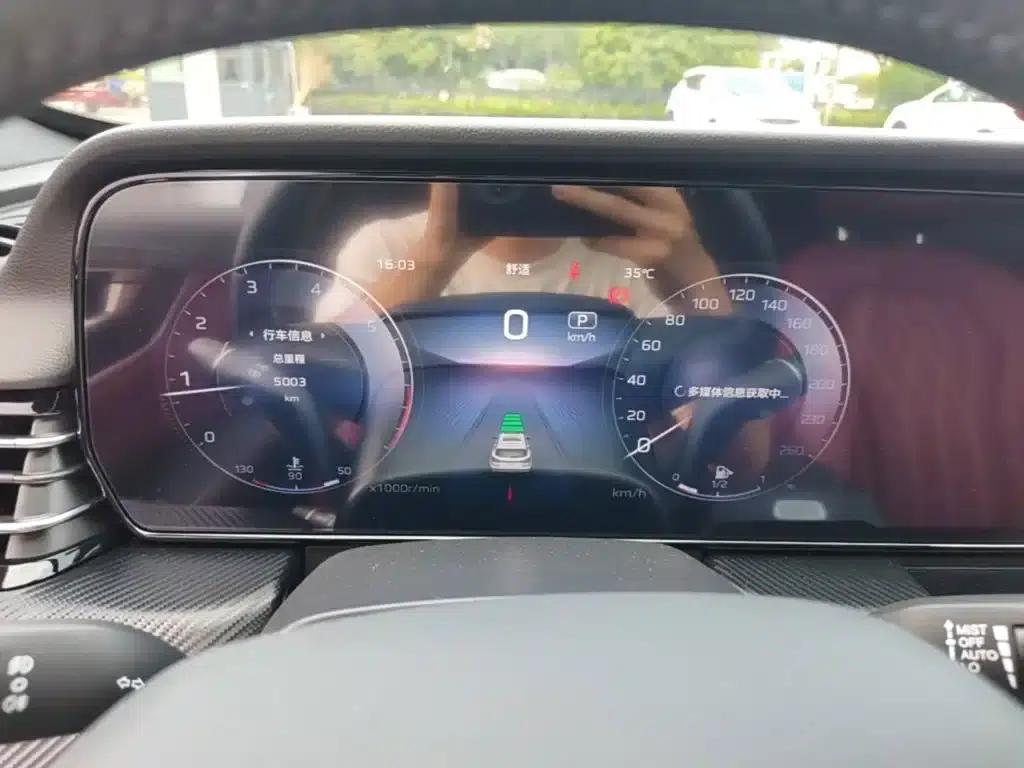 Hongqi HS5 2026 2.0T 2WD Xuan Ying Edition — миниатюра 12