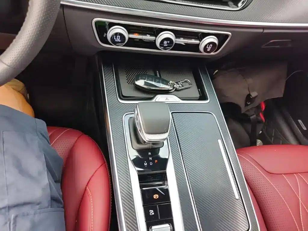 Hongqi HS5 2026 2.0T 2WD Xuan Ying Edition — миниатюра 14