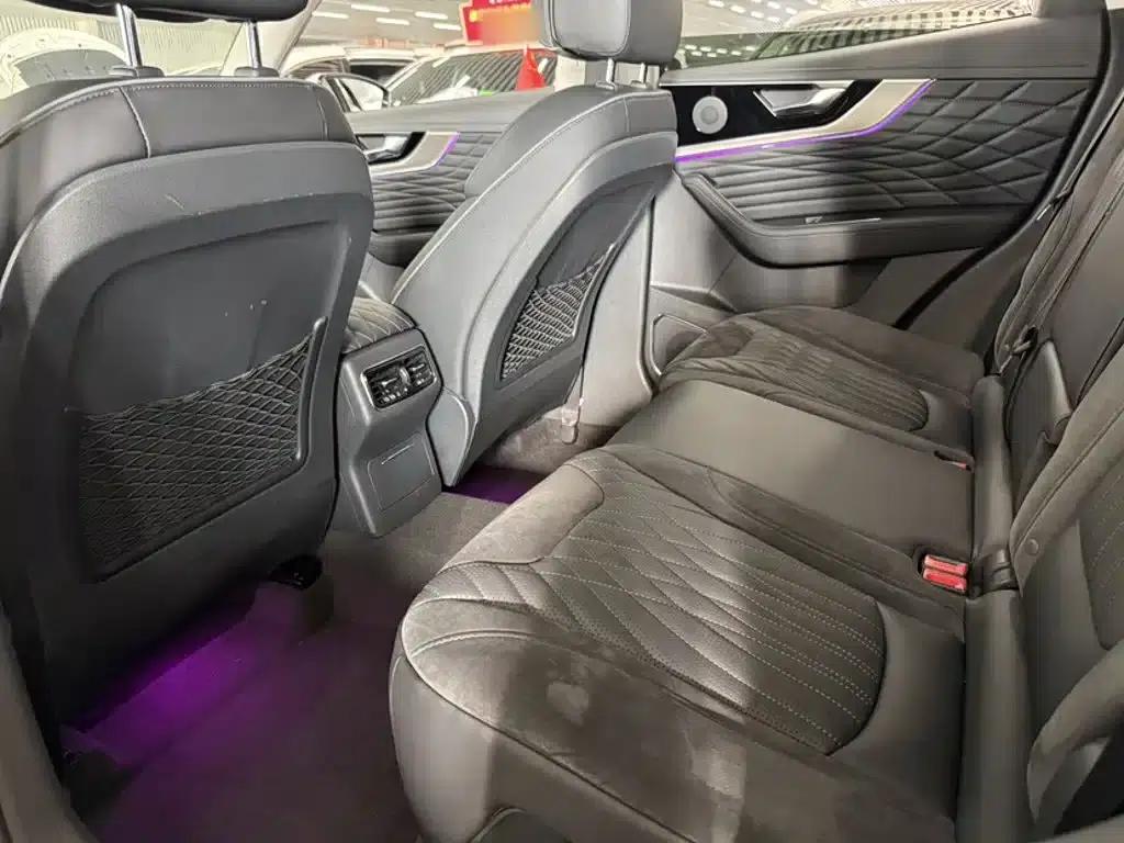 Hongqi HS5 2022 Facelift 2.0T Intelligent Flagship Enjoy 4WD Edition — миниатюра 5