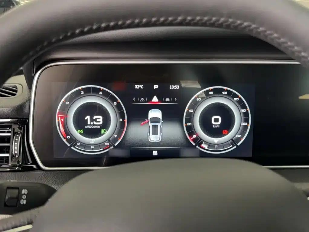 Hongqi HS5 2022 Facelift 2.0T Intelligent Flagship Enjoy 4WD Edition — миниатюра 8