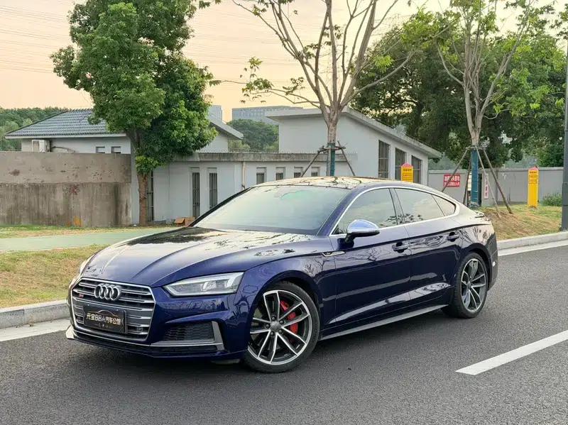 2017 Audi S5 3.0T Sportback — миниатюра 1