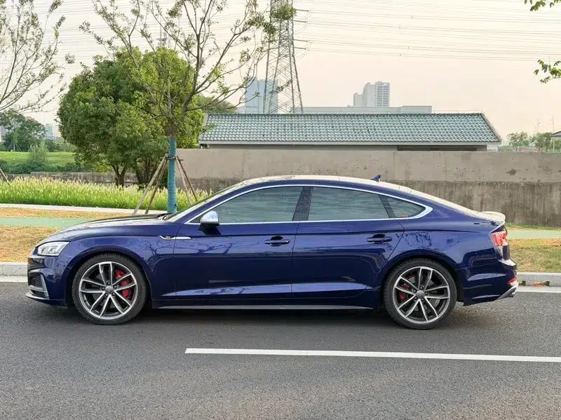 2017 Audi S5 3.0T Sportback — миниатюра 4