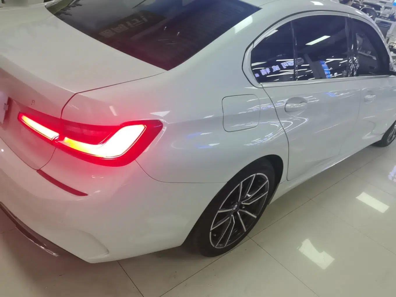 BMW 3 Series 2020 320Li M Sport Package — миниатюра 6