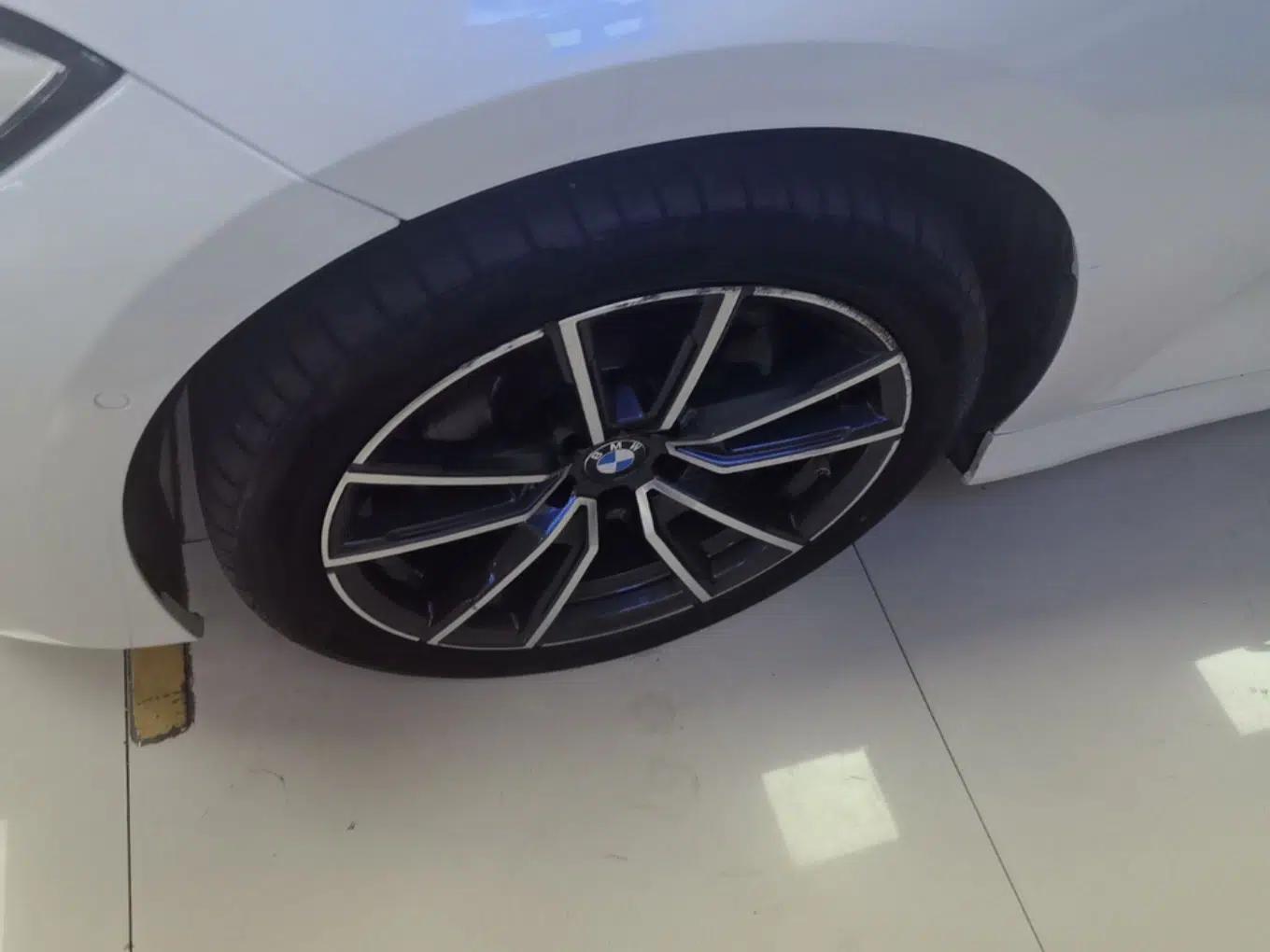 BMW 3 Series 2020 320Li M Sport Package — миниатюра 10