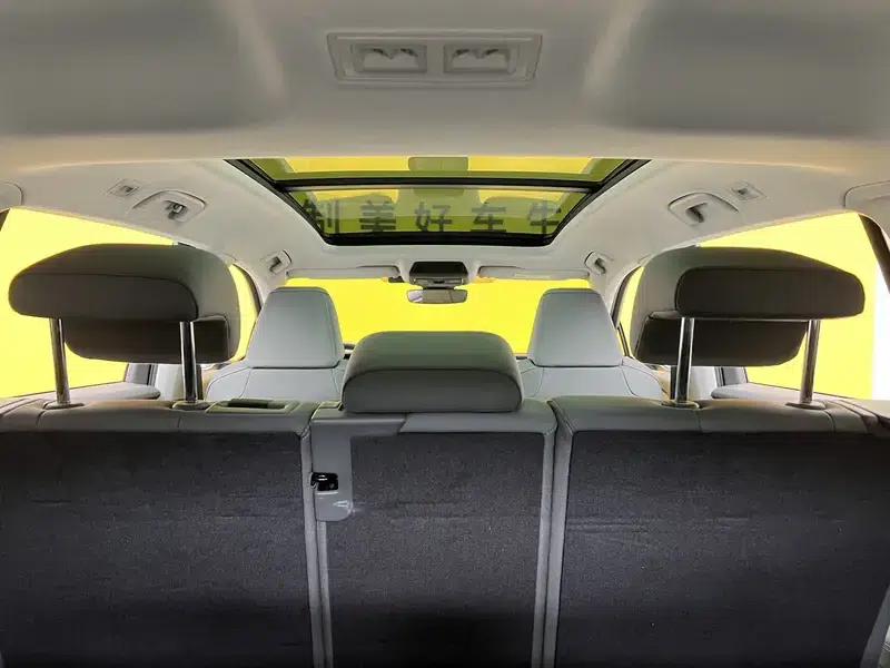 Audi Q5 e-tron 2022 Model 40 e-tron Star Edition Mech Suit — миниатюра 28