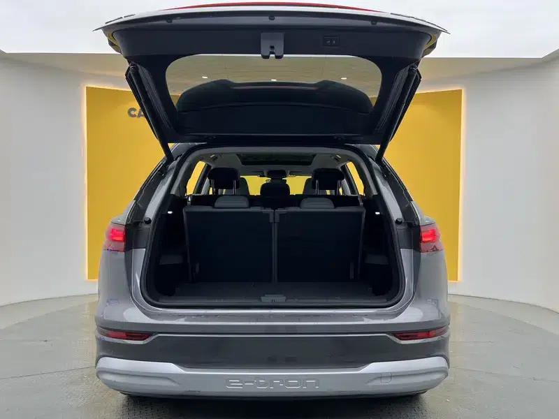 Audi Q5 e-tron 2022 Model 40 e-tron Star Edition Mech Suit — миниатюра 41