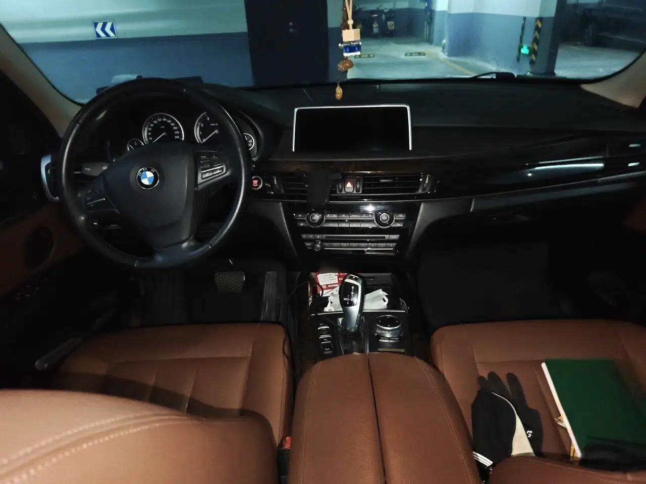 BMW X5 2015 xDrive28i — миниатюра 9
