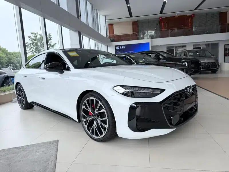 Audi A5L Sportback 2026 2.0TFSI 150kW quattro Premium Model — миниатюра 3