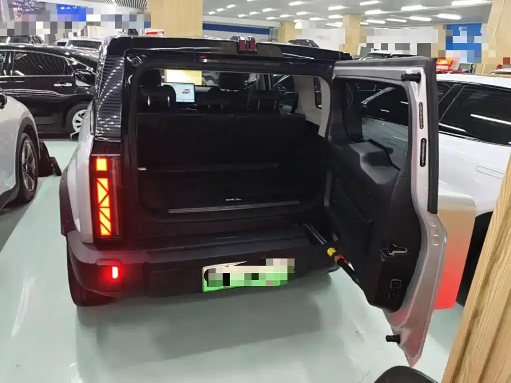 iCAR 03 2024 Model 472km Four-Wheel Drive Long Range Version — миниатюра 19