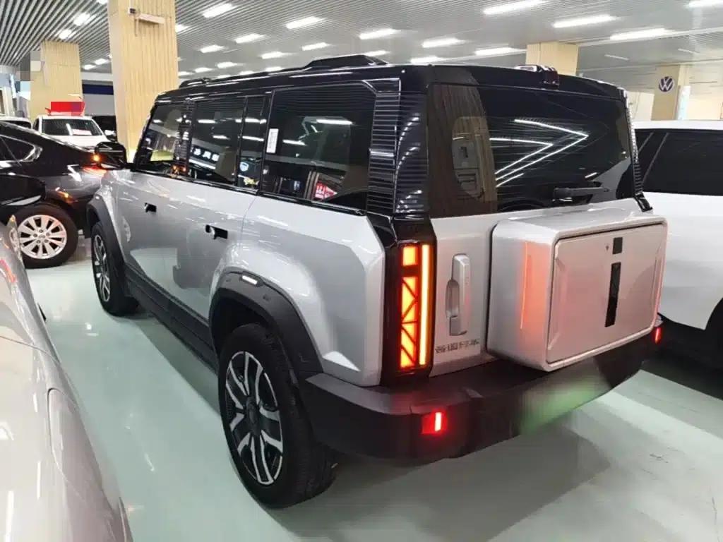 iCAR 03 2024 Model 472km Four-Wheel Drive Long Range Version — миниатюра 5