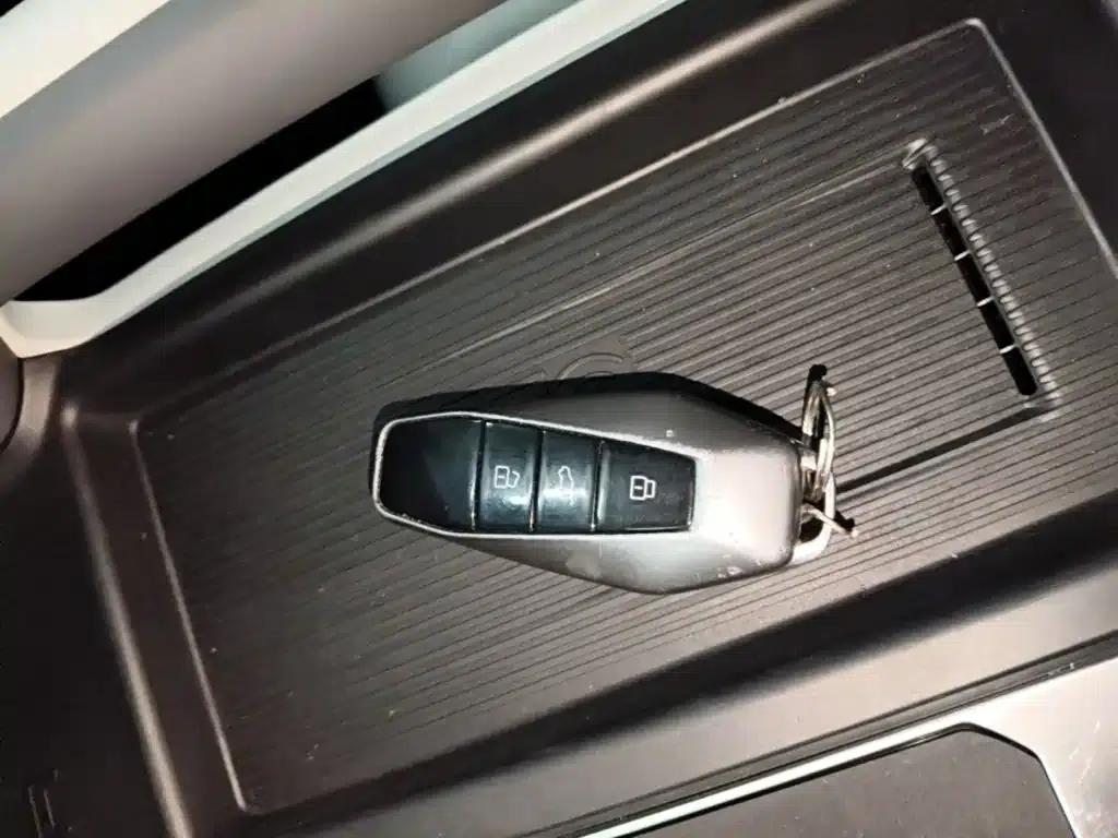 iCAR 03 2024 Model 472km Four-Wheel Drive Long Range Version — миниатюра 9