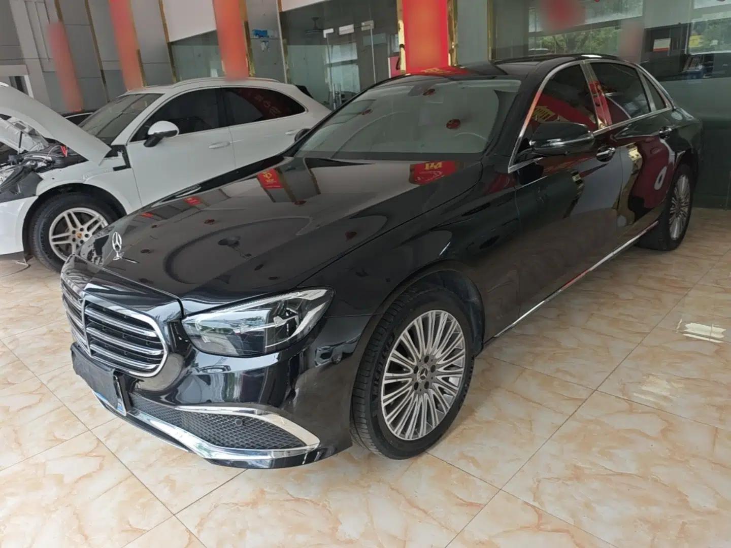 Mercedes-Benz E-Class 2023 E 300 L Stylish Model — миниатюра 1