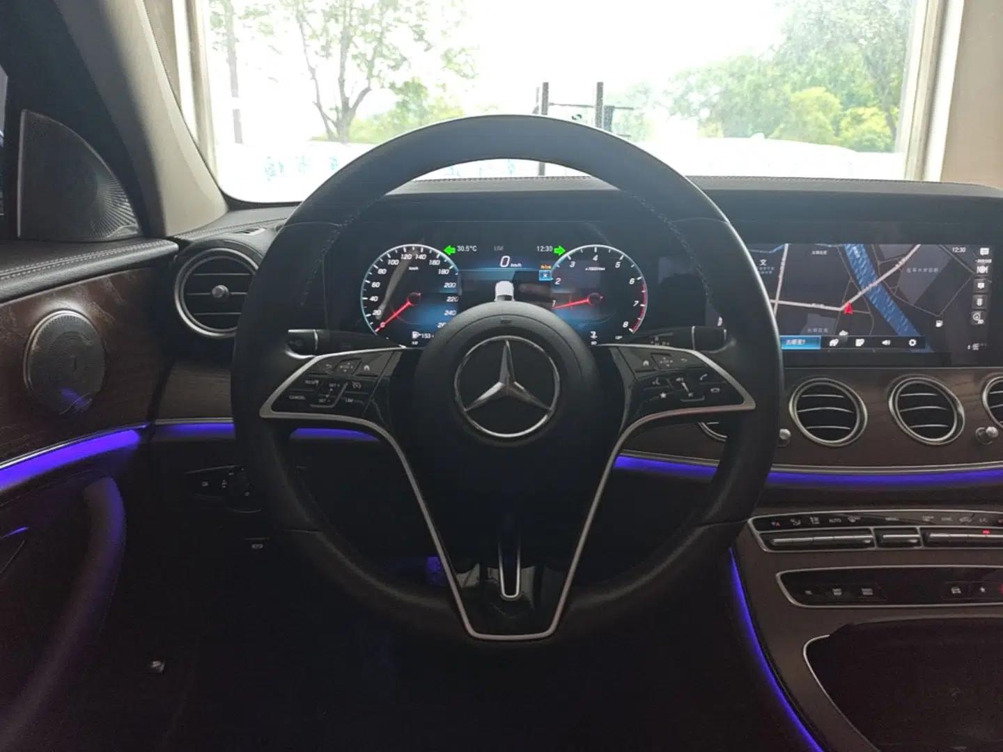 Mercedes-Benz E-Class 2023 E 300 L Stylish Model — миниатюра 13