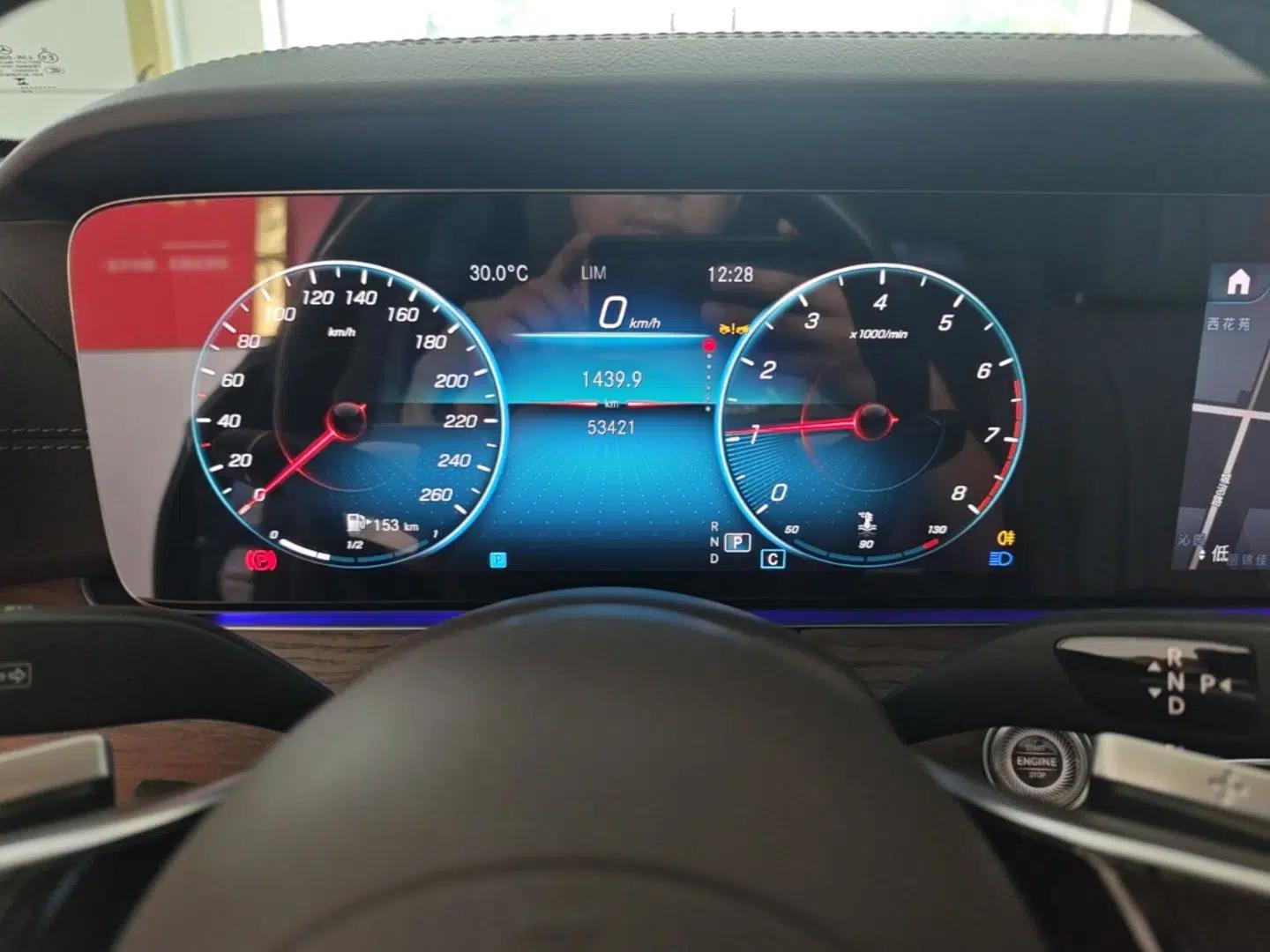 Mercedes-Benz E-Class 2023 E 300 L Stylish Model — миниатюра 14