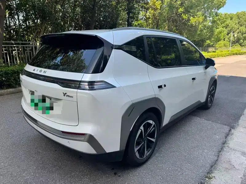 AION Y 2022 PLUS 70 Smart Edition — миниатюра 4