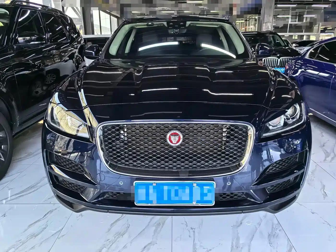 Jaguar F-PACE 2020 2.0T Urban Luxury Edition — миниатюра 2