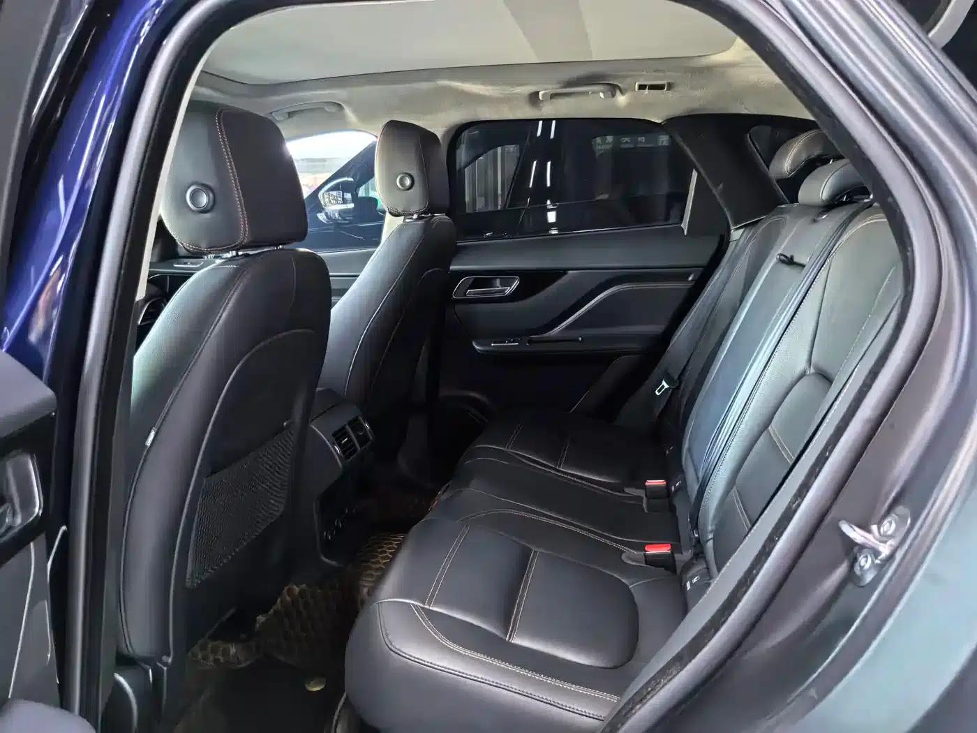 Jaguar F-PACE 2020 2.0T Urban Luxury Edition — миниатюра 9