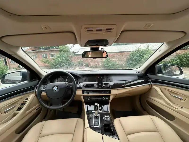 BMW 5 Series 2013 525Li Leading Edition — миниатюра 7