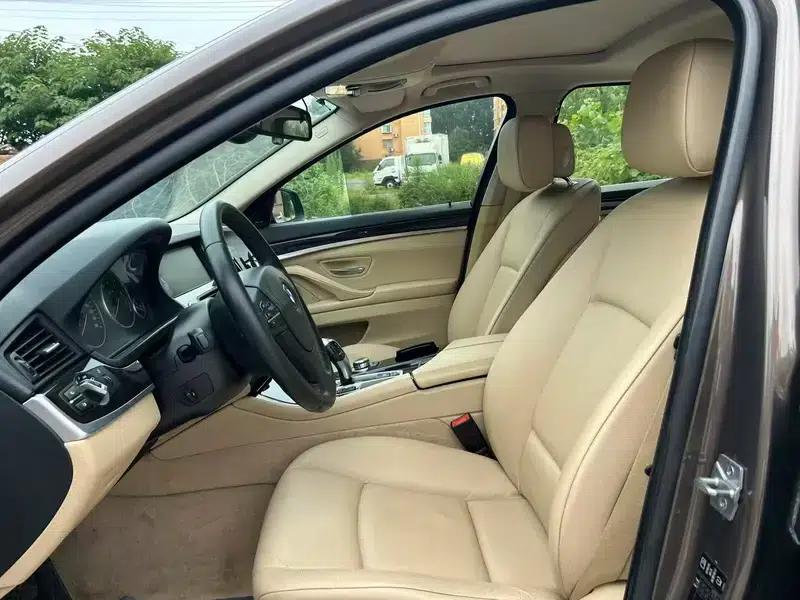 BMW 5 Series 2013 525Li Leading Edition — миниатюра 8