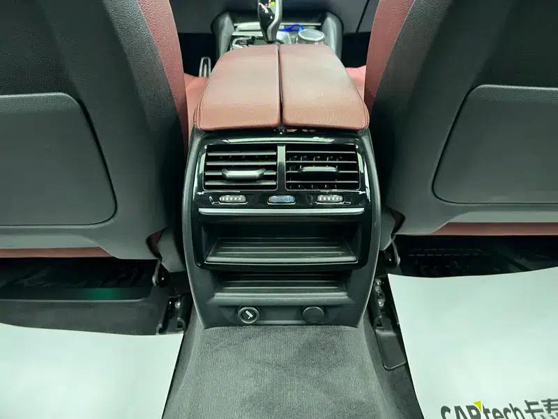 2018 BMW 5 Series Facelift 530Li Leading Edition M Sport Package — миниатюра 8