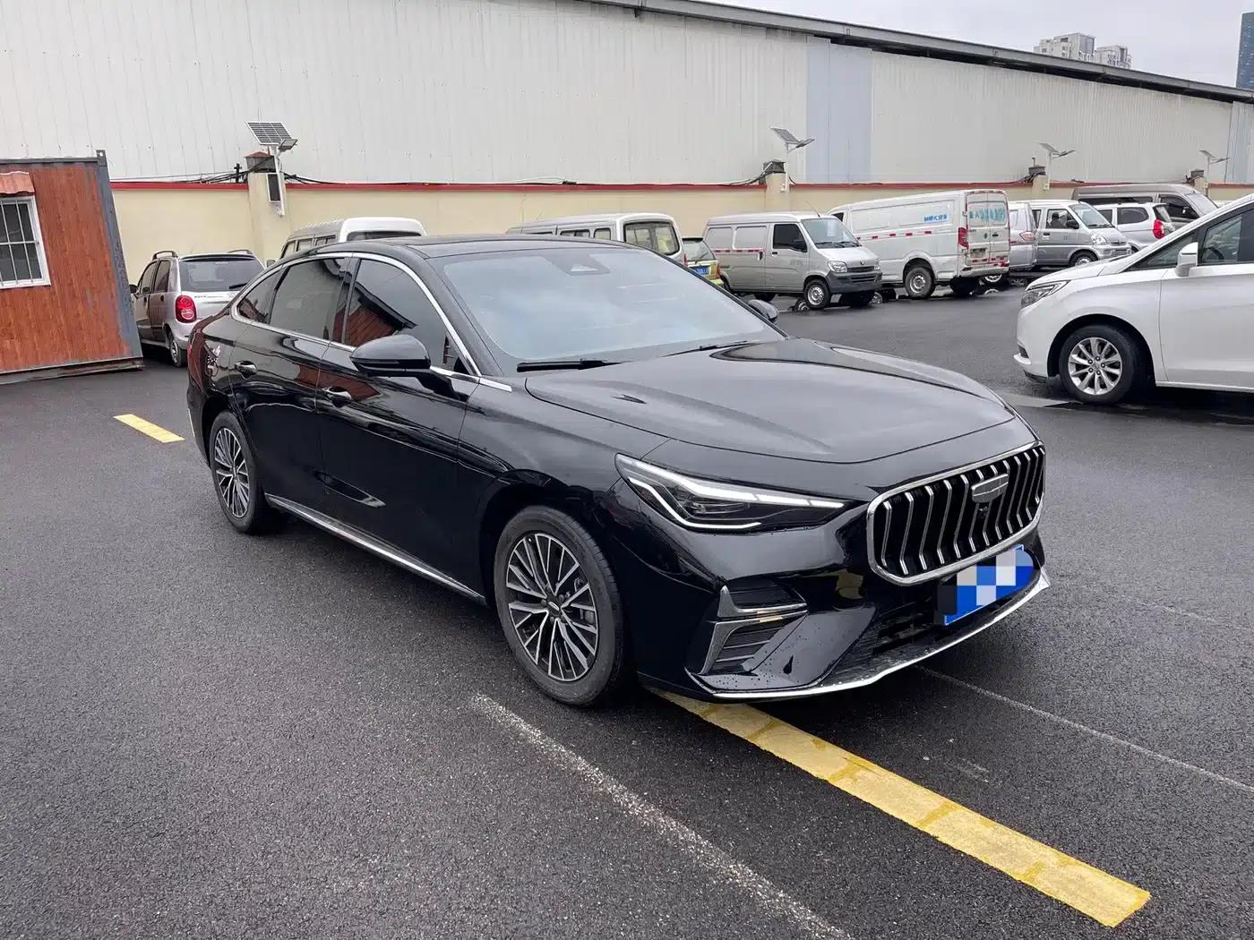 Geely Emgrand 2026 5th Generation 1.5L CVT Premium — миниатюра 3