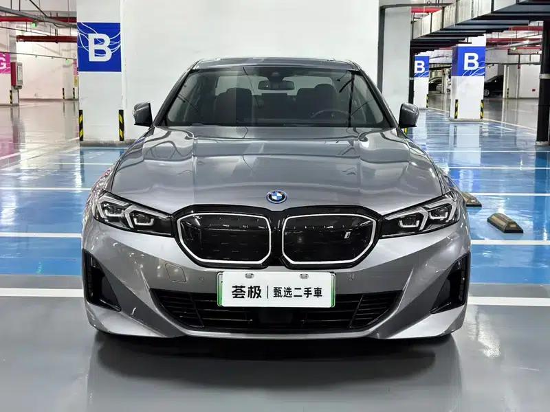 BMW i3 2023 eDrive35L — миниатюра 2