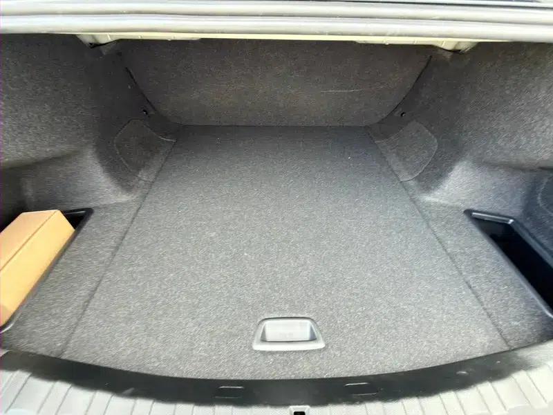 BMW i3 2023 eDrive35L — миниатюра 18