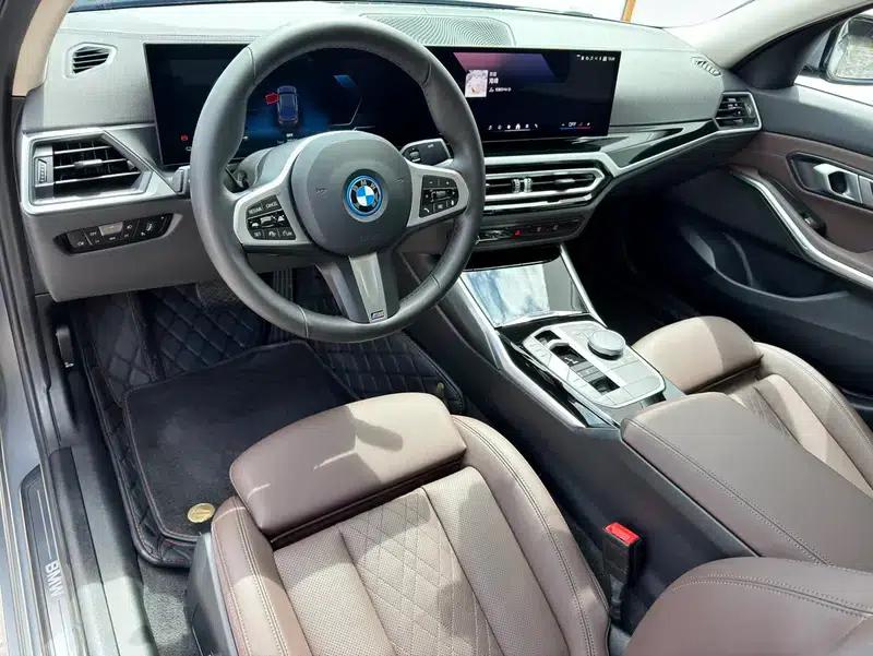 BMW i3 2023 eDrive35L — миниатюра 10