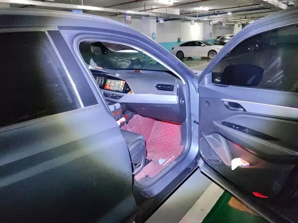 Geely Xingyue 2020 High-Performance Edition 300T Shining Star — миниатюра 20