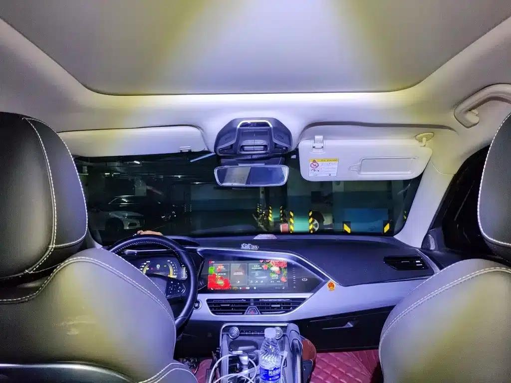 Geely Xingyue 2020 High-Performance Edition 300T Shining Star — миниатюра 9