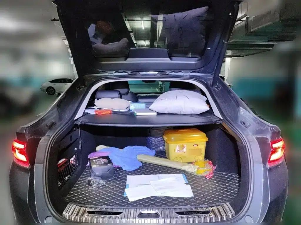 Geely Xingyue 2020 High-Performance Edition 300T Shining Star — миниатюра 10