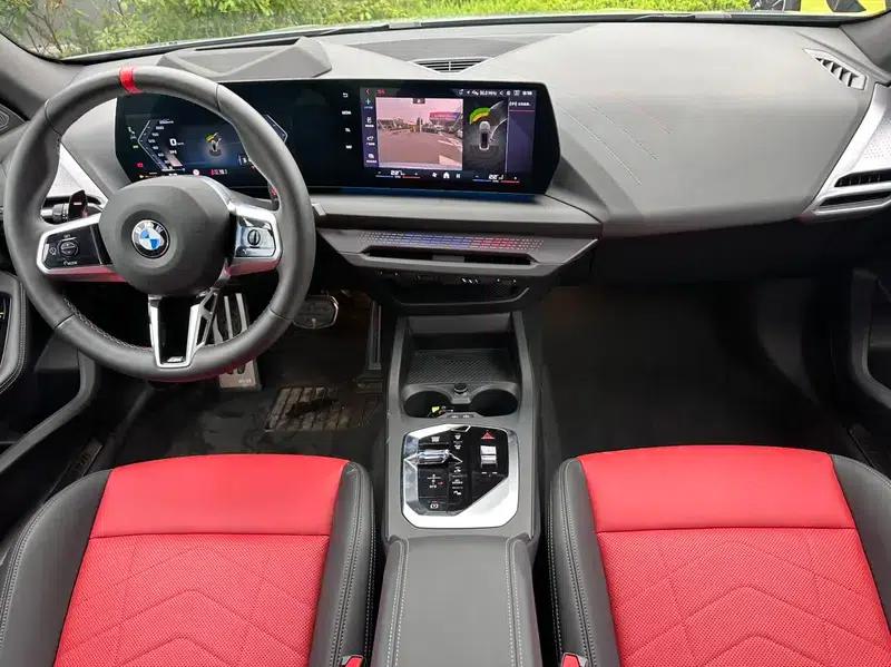 BMW 2 Series 2025 M235L — миниатюра 7