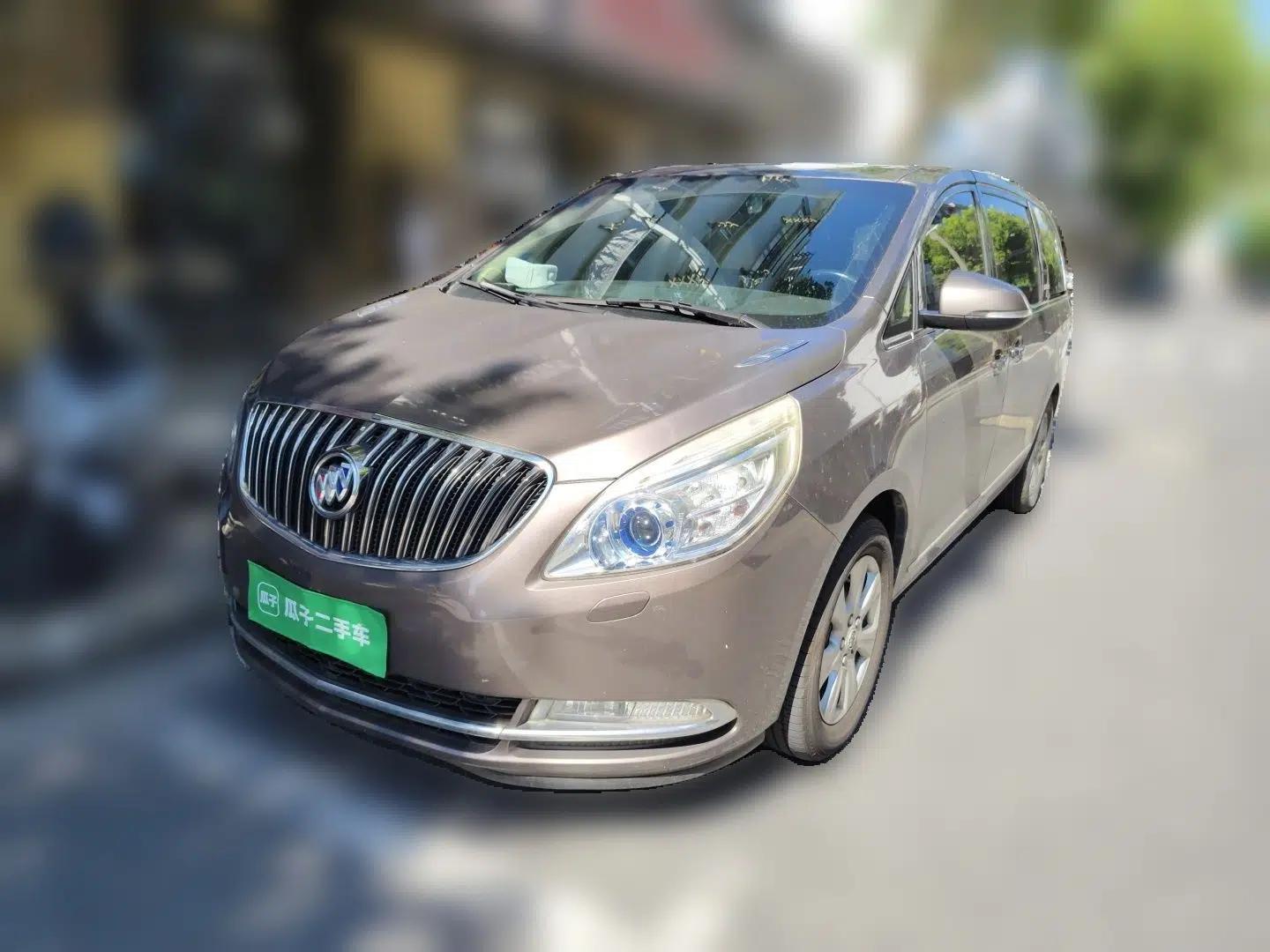 Buick GL8 2014 3.0L XT Luxury Business Flagship Edition — миниатюра 1