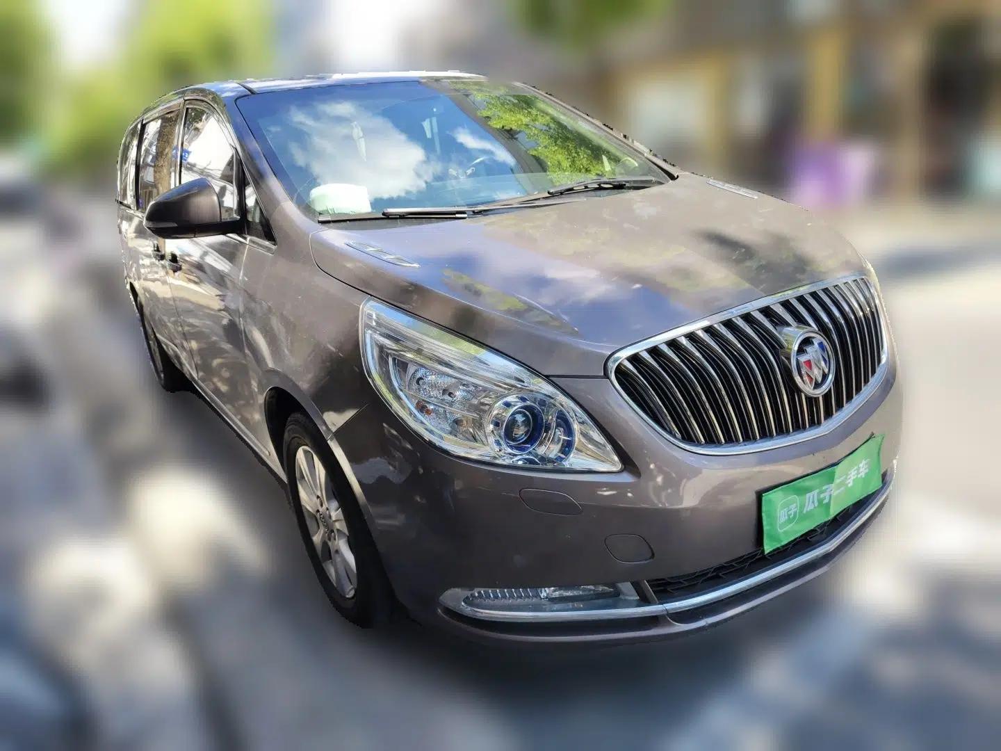 Buick GL8 2014 3.0L XT Luxury Business Flagship Edition — миниатюра 3