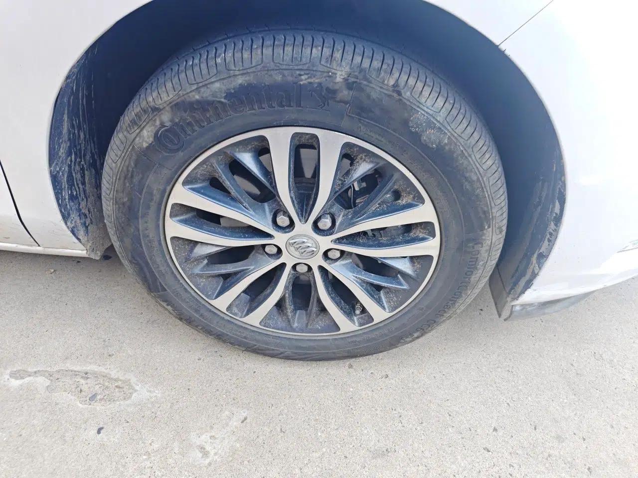 Buick GL8 2020 ES Land Cruiser 653T Comfort Edition — миниатюра 8