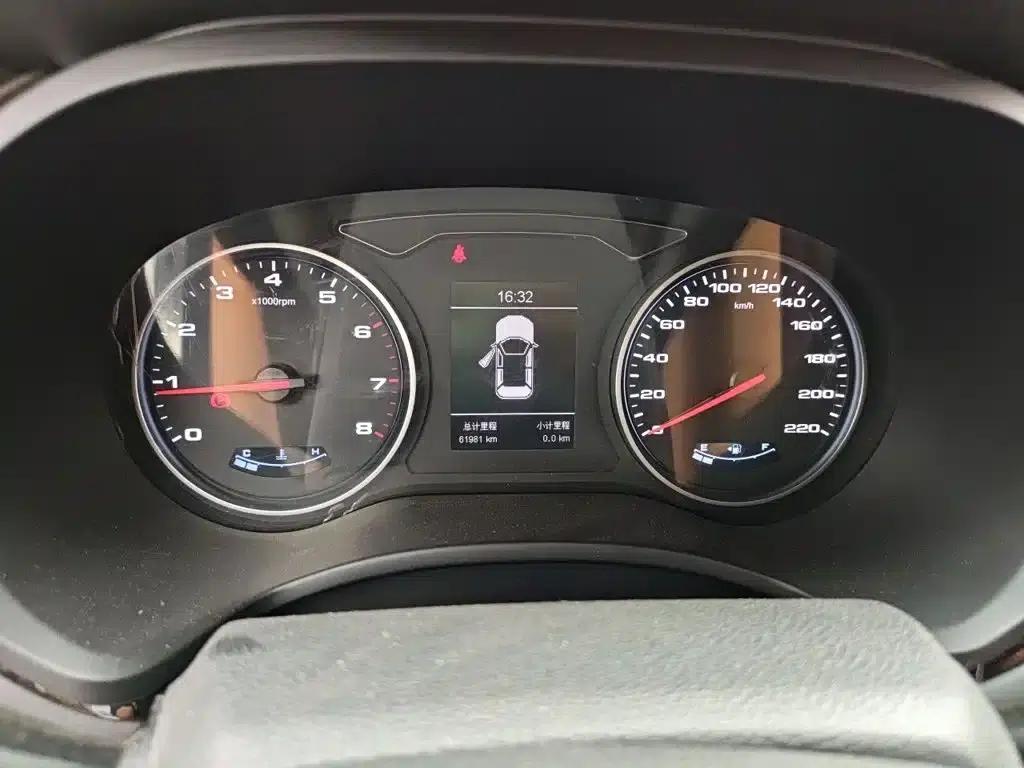 Refine S4 2019 1.6L Manual Superior Edition — миниатюра 12