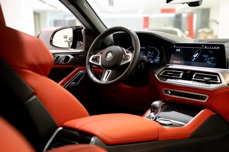 2021 BMW X6 M — миниатюра 18