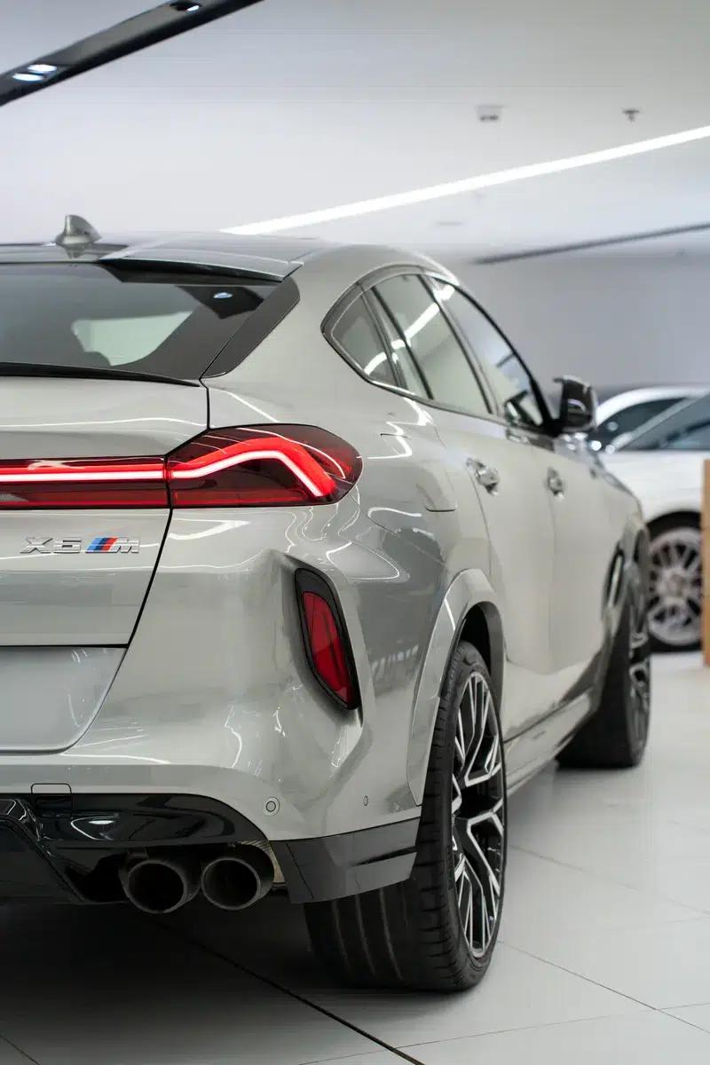 2021 BMW X6 M — миниатюра 7