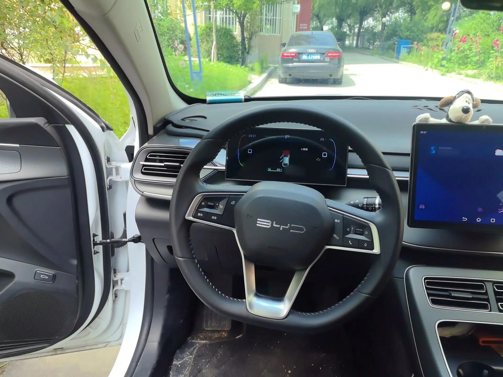 BYD Destroyer 05 2024 HONOR Edition DM-i 55KM Luxury Model — миниатюра 7