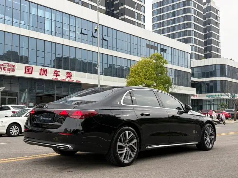 Mercedes-Benz E-Class 2024 E 300 L Fashion Sedan — миниатюра 7
