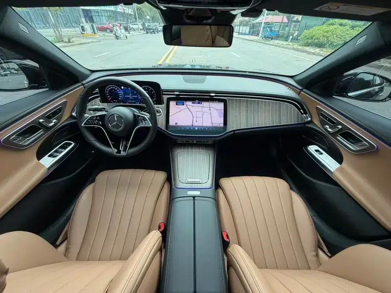 Mercedes-Benz E-Class 2024 E 300 L Fashion Sedan — миниатюра 10