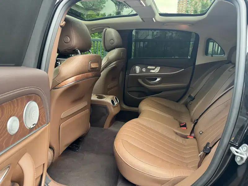 Mercedes-Benz E-Class 2020 Facelift E 300 L Special Edition — миниатюра 11