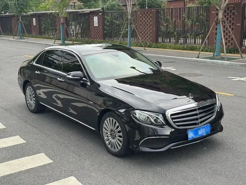 Mercedes-Benz E-Class 2020 Facelift E 300 L Special Edition — миниатюра 3