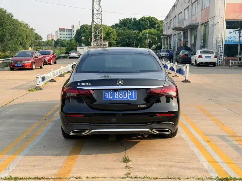 Mercedes-Benz E-Class 2021 Facelift E 300 L Fashion Sport Sedan — миниатюра 5