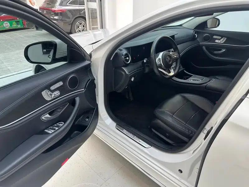 Mercedes-Benz E-Class 2020 Facelift E 300 L Sport Style — миниатюра 21